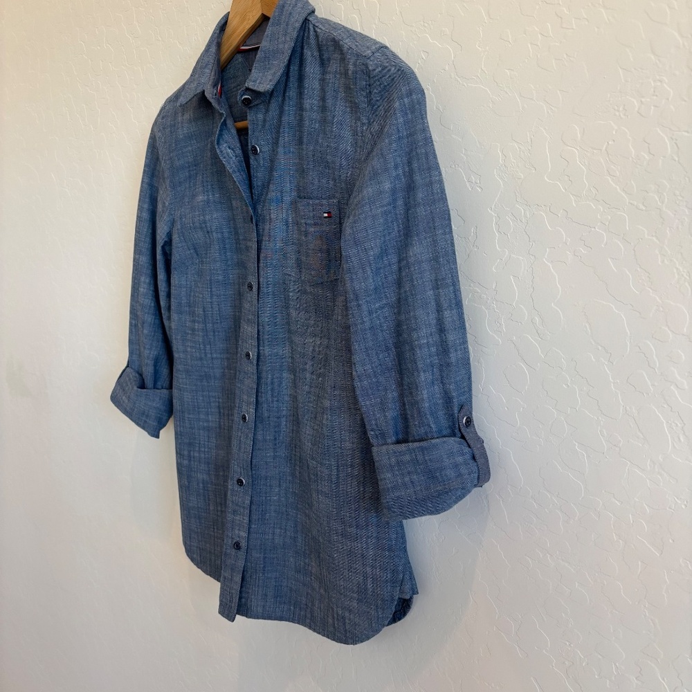Tommy Hilfiger Blue Chambray Button Down Shirt - Women’s Size XS - Picture 3 of 10
